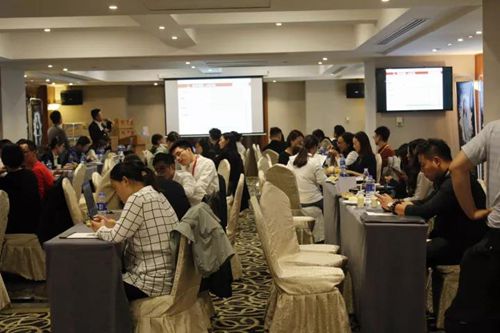 無(wú)錫紫蘋果裝飾