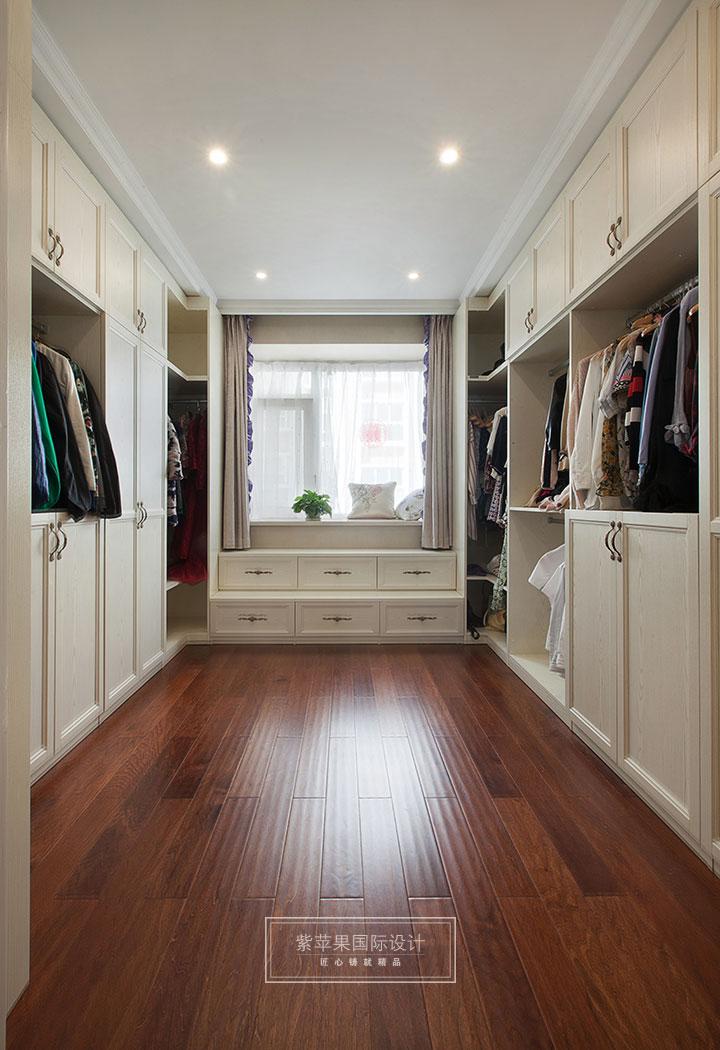 簡美衣帽間裝修實景